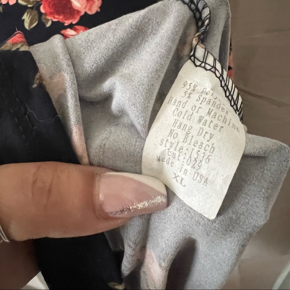 Navy Pink Floral Maxi Skirt - Picture 3 of 3